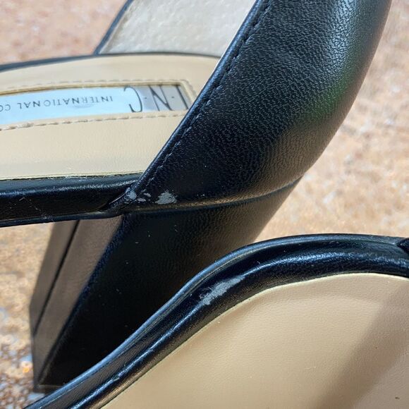 International Concepts Kivah Two-Piece Sandals - Picture 11 of 11